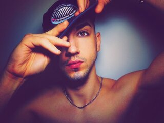 MichaelDanny camshow hd cam